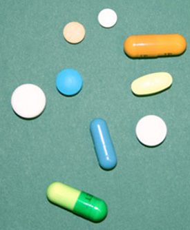 Pills and capsules of various colors and sizes